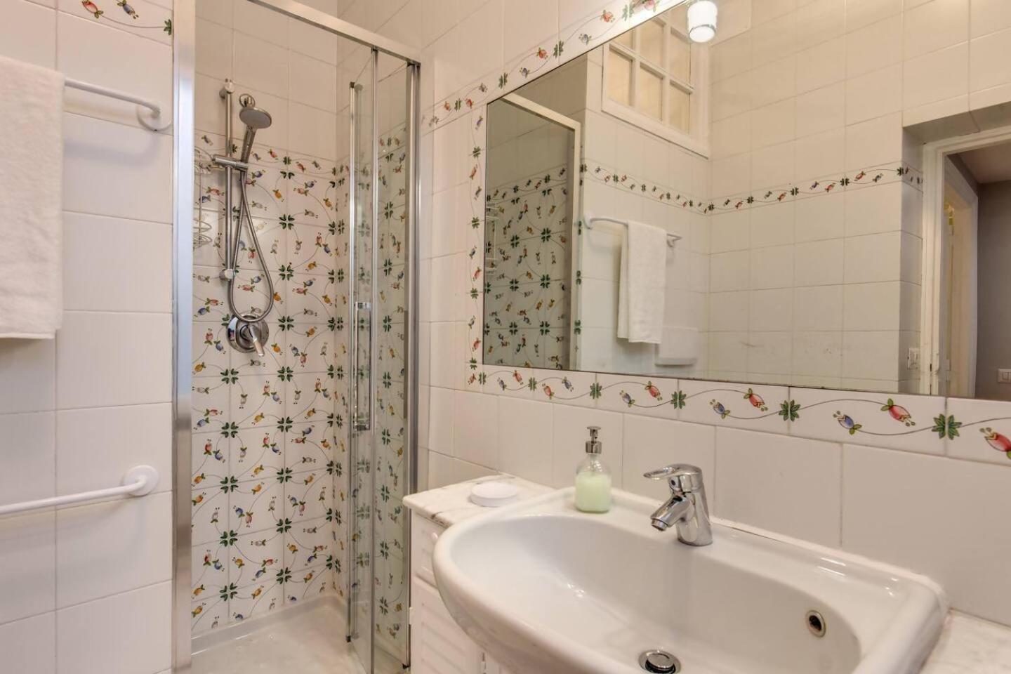 Lovely Flat By The Vatican Рим Екстер'єр фото